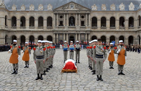 obseques lazare ponticelli aux invalides AP eric feferberg