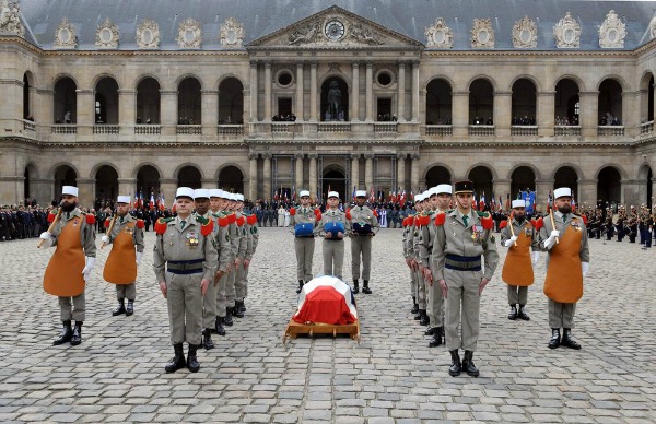 obseques lazare ponticelli aux invalides AP eric feferberg